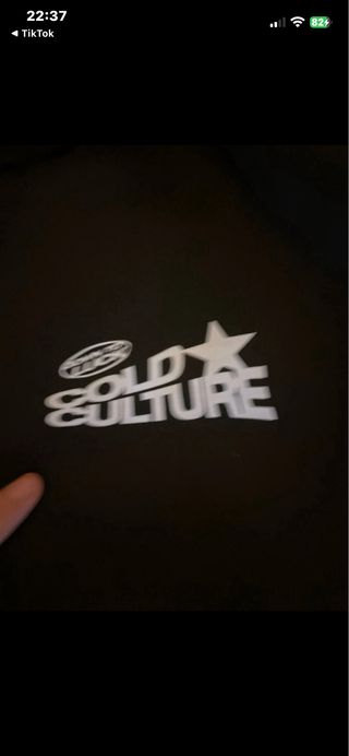 Sudadera Negra Cold Culture