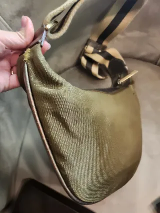 Bolso Gucci Beige y Dorado