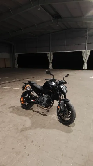 KTM 790 Duke A2