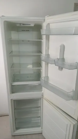 Nevera Benavent con garantía
