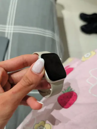 iPhone 16E Negro 128GB + Apple Watch SE 2022