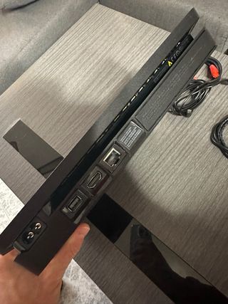 PS4 (PlayStation 4) Negra + 2 Controles