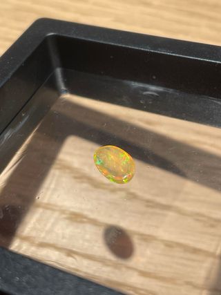 Opale Cabochon e Opale grezzo