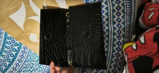 Bolso Zara Negro tipo sobre con cadena