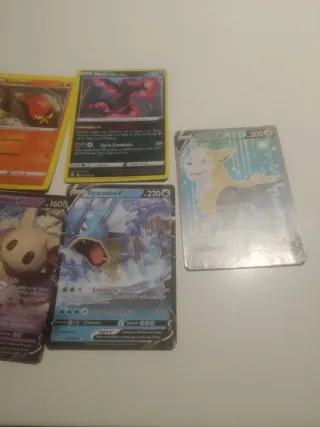 Mazo de cartas Pokémon: 6 Fase 1 y 38 Básicos