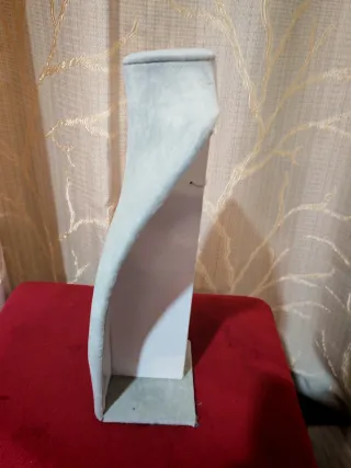 Expositor de collares