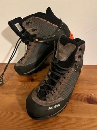 Botas Alpinismo Salewa MS Crow. GX.