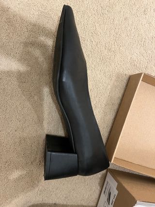 Zapatos de salón negros tacón bloque