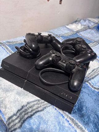 PS4 + 3 mandos (PlayStation 4)
