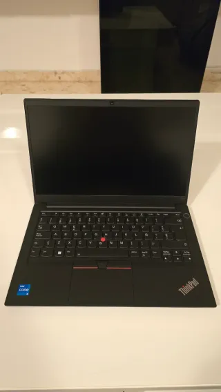Lenovo ThinkPad E14 Gen 2 i5 1135G7 16GB RAM 256GB