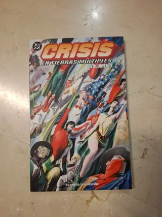 CRISIS EN TIERRAS MULTIPLES Nº1 (DC Cómics)