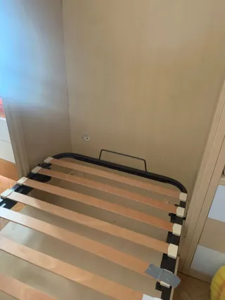 Habitación juvenil cama abatible