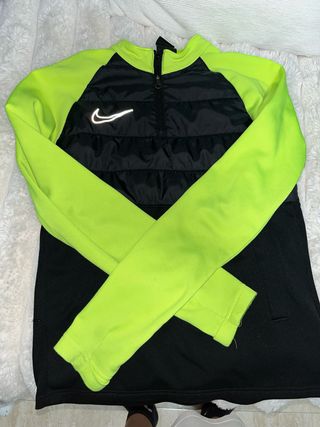 Sudadera Nike 1/4 cremallera verde y negra