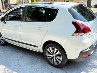Peugeot 3008 2016