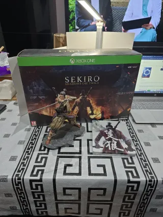 Sekiro Shadows Die Twice Coleccionista Xbox