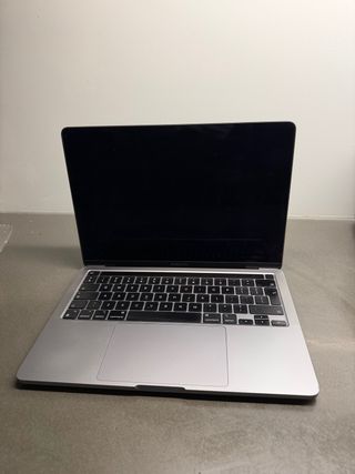 MacBook Pro 13” 2020 Plata