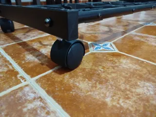 Supporto Rocktile per 5 chitarre