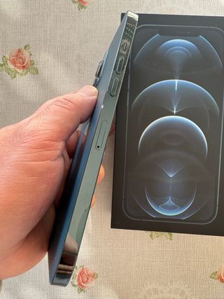 iPhone 12 Pro Max Azul