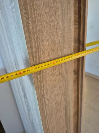 Armario de dormitorio con espejo