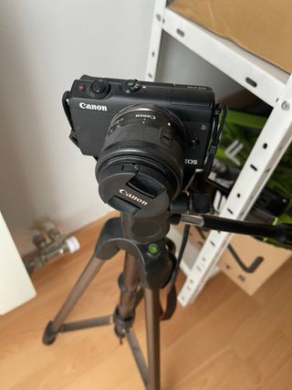 Canon EOS M100 Negra