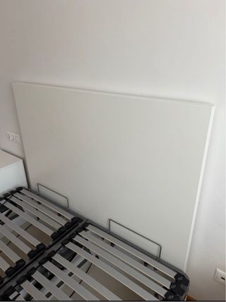 Cabecero de madera blanco