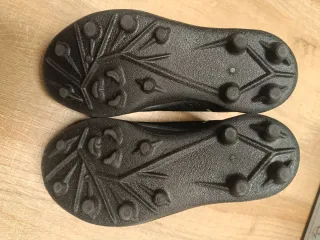 Botas fútbol niño Decathlon Talla 26