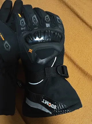 Guantes de moto SUOMY negros y naranjas