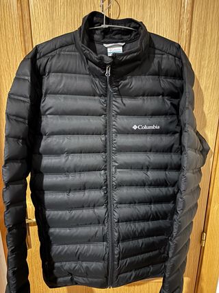 Chaqueta de Plumón, marca Columbia Negra Acolchada