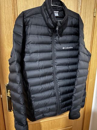 Chaqueta de Plumón, marca Columbia Negra Acolchada