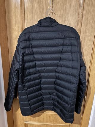 Chaqueta de Plumón, marca Columbia Negra Acolchada