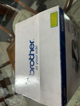 Impresora de etiquetas Brother QL-570