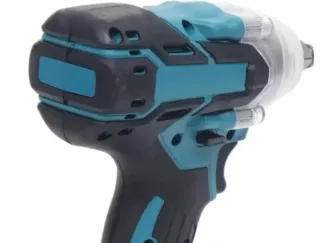 Avvitatore bulloni con 2 batterie + acce ssori