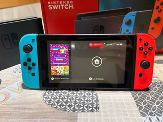 Nintendo Switch Neon