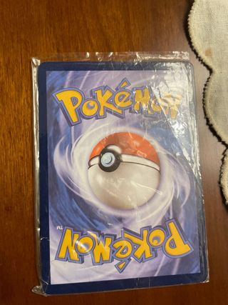 Carta Pokémon Reshiram & Charizard GX TAG TEAM