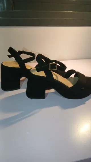 Tacones negros fiesta plataforma