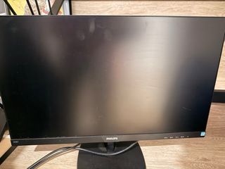 PC Dell Vostro inter i5 8th gen + Monitor Negro
