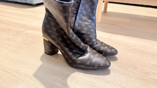 Botín Uterqüe estampado poco uso