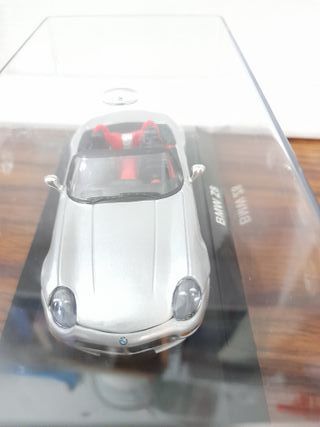 BMW Z8 Gris 1/43