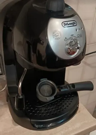 Macchina caffè DeLonghi