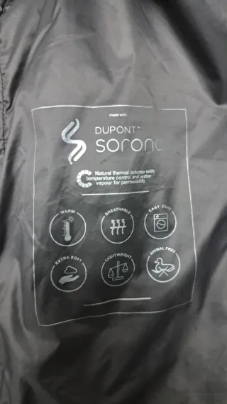 Chaqueta acolchada Zara azul y roja