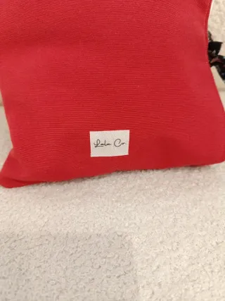 Funda libro lazo flores roja