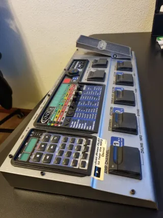 Digitech GNX4 – Pedalera multiefectos con grabador