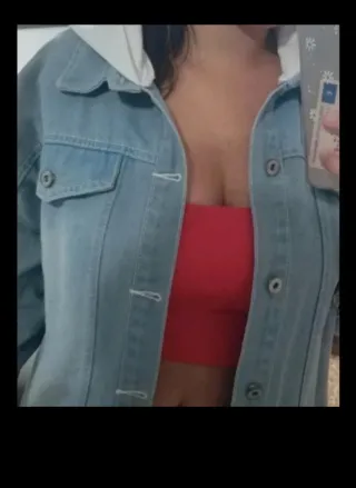 Chaqueta vaquera con capucha