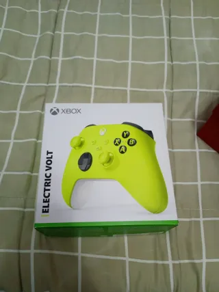 Mando Xbox electric volt