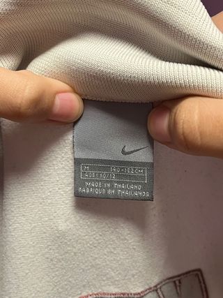 Sudadera Nike blanca y azul