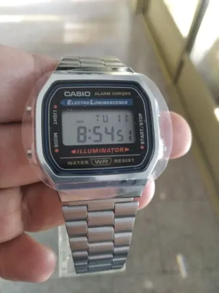 CASIO VINTAGE PLATEADO