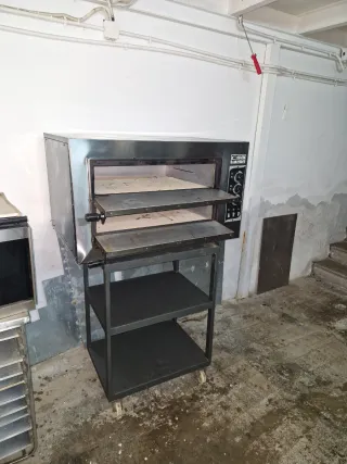 Horno Pizza Industrial Eléctrico Trifásico 380V