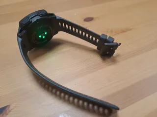 Reloj Garmin Instinct Gris