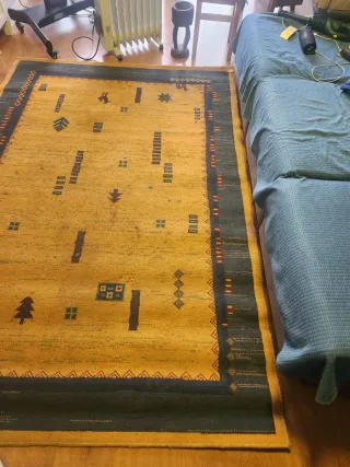 Alfombra arabe beige y marrón