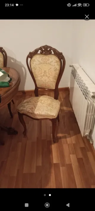 Silla de comedor tapizada madera